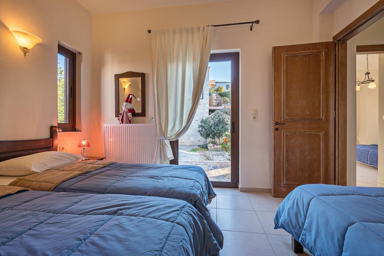 Sea Views At Villa Anemomylos With Heated Pool, Ping Pong And Tennis Agia Pelagia  Bagian luar foto